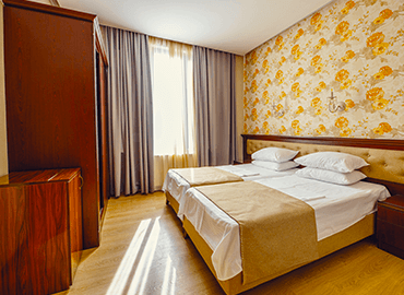 TERRACE PARK SUITE